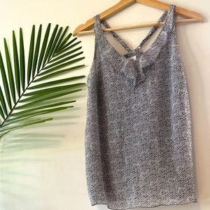 V neck tank